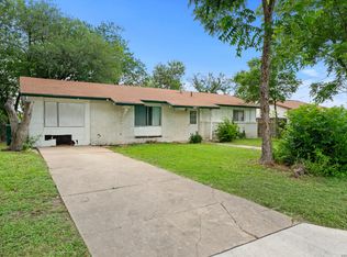 506 Parkview Dr, Universal City, TX 78148