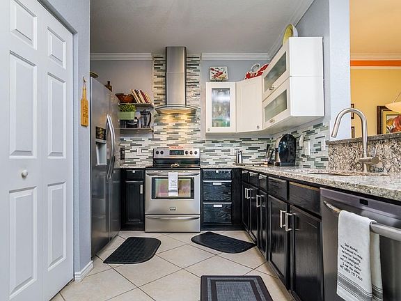 4th image of 4314 Bayside Village Dr APT 203