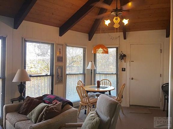 5th image of 107 Beechwood Ln #C1