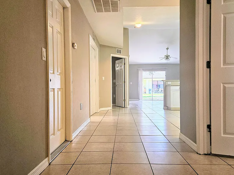 809 Alabama Rd S — Photo 2