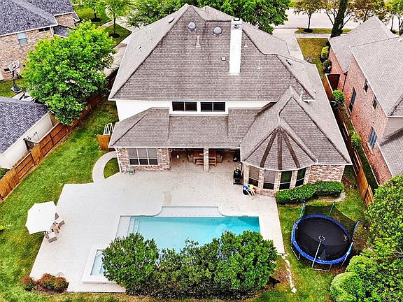 2nd image of 8506 Snowflower Meadow Ln