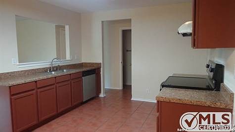 4th image of 9507 Silver Elm Pl