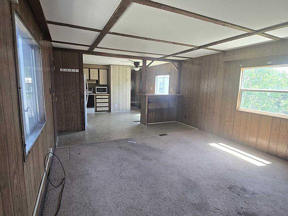 5th image of 123 Brookwood Dr #40