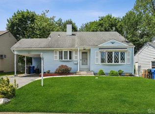 93 Cleveland Ave, Colonia, NJ 07067