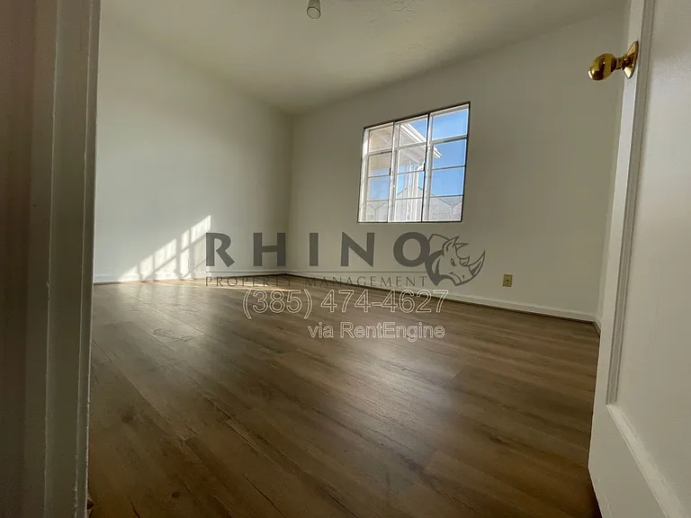 2583 S 700 E — Photo 5