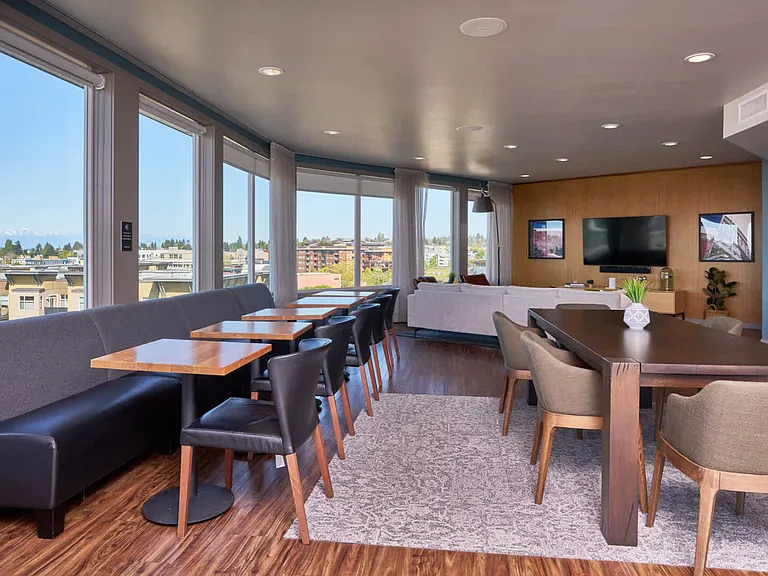Resident Lounge