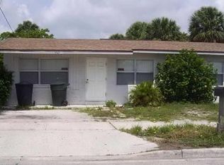 903 N 19th St, Fort Pierce, FL 34950