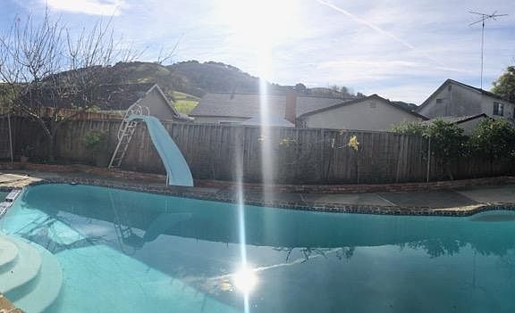 5th image of 6273 Mahan Dr