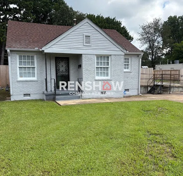 3774 Park Ave — Photo 2