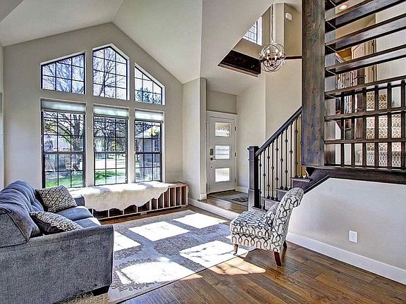 Entry Area + Front Windows