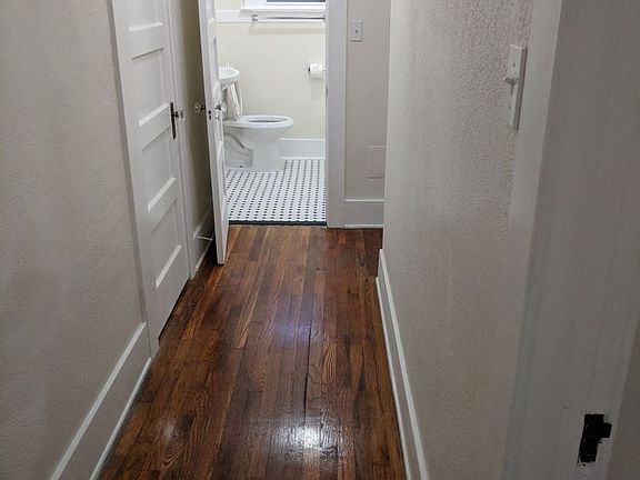 4th image of 502 S Guadalupe Ave