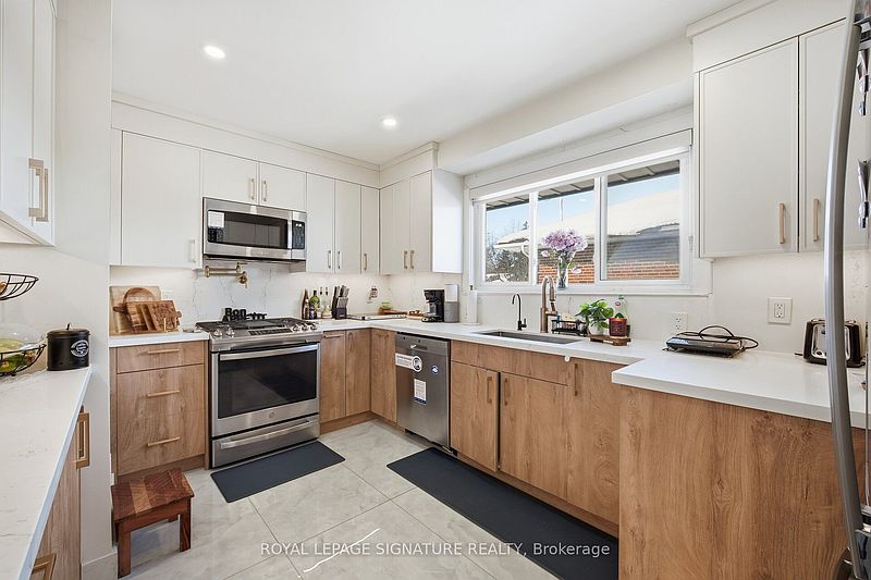 Toronto House for rent - 3 Bedrooms — photo 7