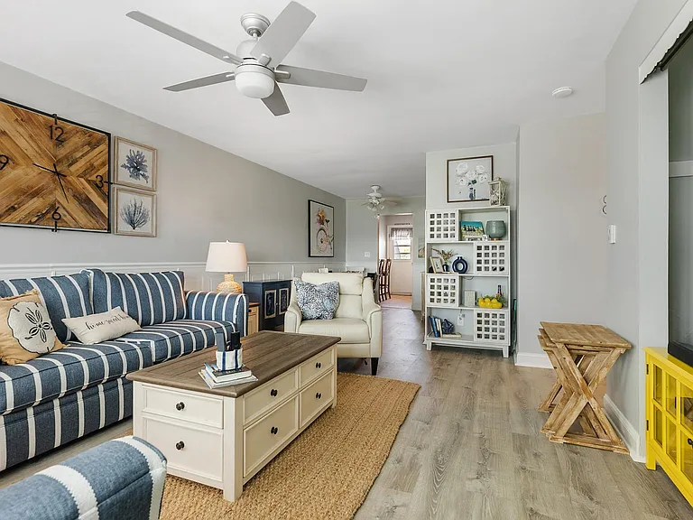 3562 Simpson Ave #2 — Photo 5