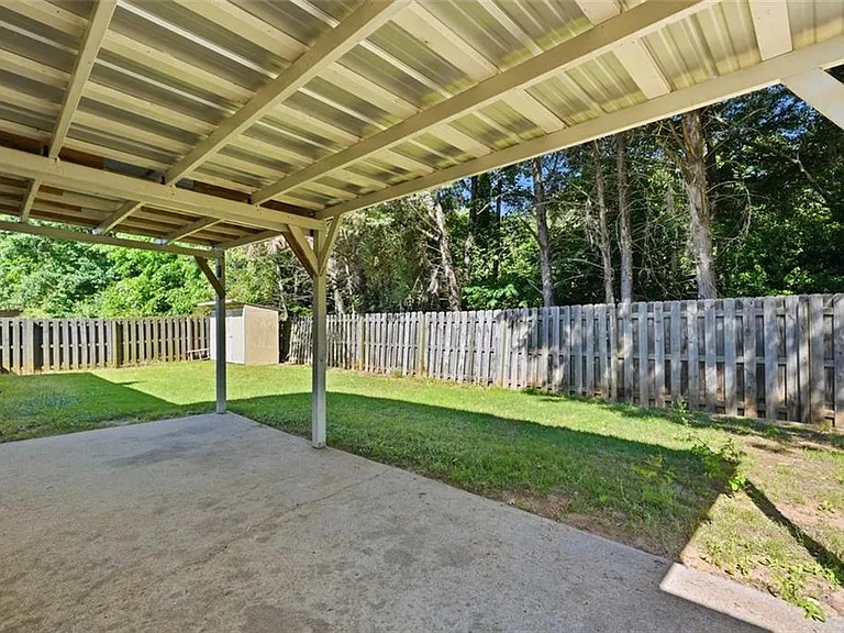 540 Sterling Hill Dr — Photo 28
