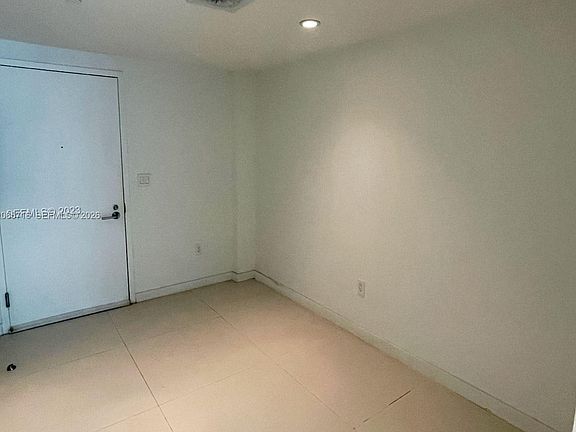 4th image of 1300 S Miami Ave #1008