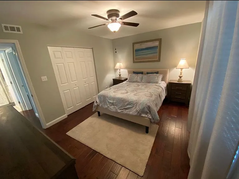 8848 Eager Rd — Photo 10