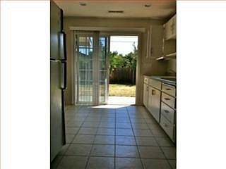 4th image of 3164 Durant Ave