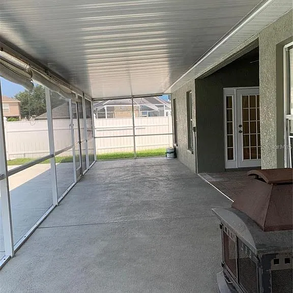 4211 Hartford Lake Dr — Photo 33