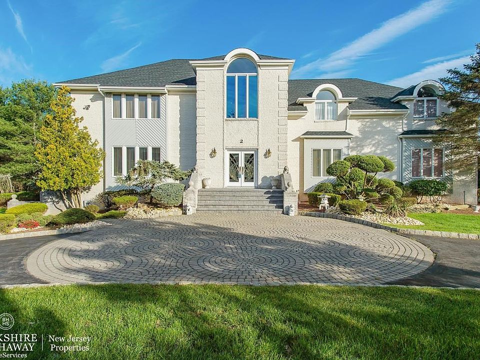 01_2TaylorrLake_57_FrontView_HiRes