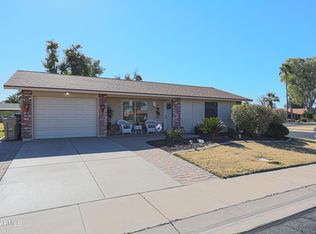 521 Leisure World, Mesa, AZ 85206