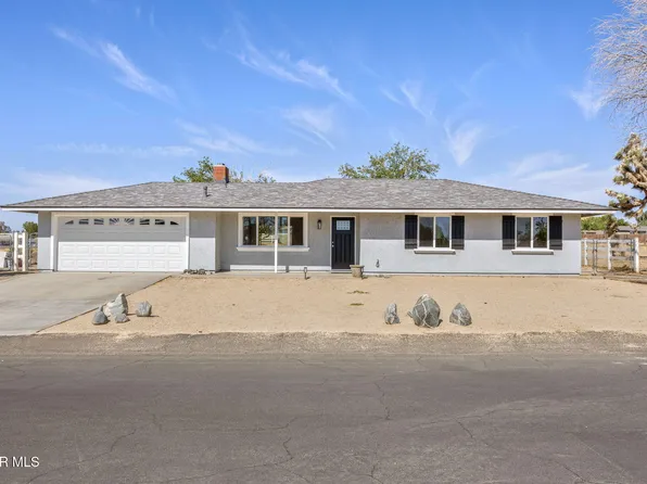 38997 164th St E, Lake Los Angeles, CA 93591