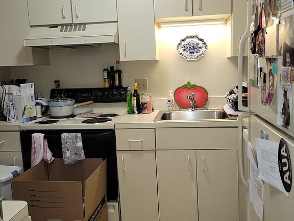 2nd image of 55AA Farwell St #Aa
