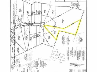 16 Thrushwood Ln, Great Barrington, MA 01230