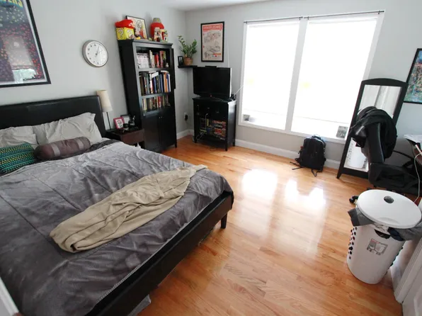 38 Seattle St #2, Allston, MA 02134