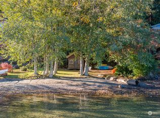 10 Inlet Cir, Bellingham, WA 98229