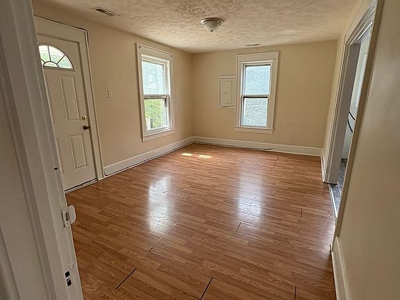 4th image of 509 Locust Ave