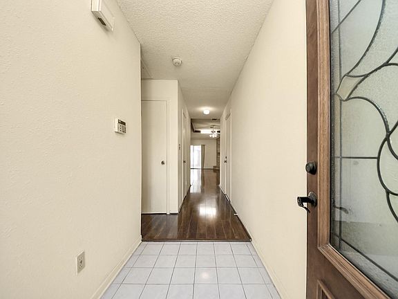 4th image of 6643 Briar Glade Drive