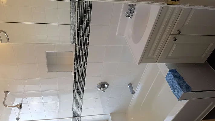 Rented by Smart NY Realty LLC | media 7