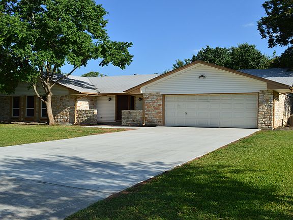 2nd image of 407 Dove Creek Dr