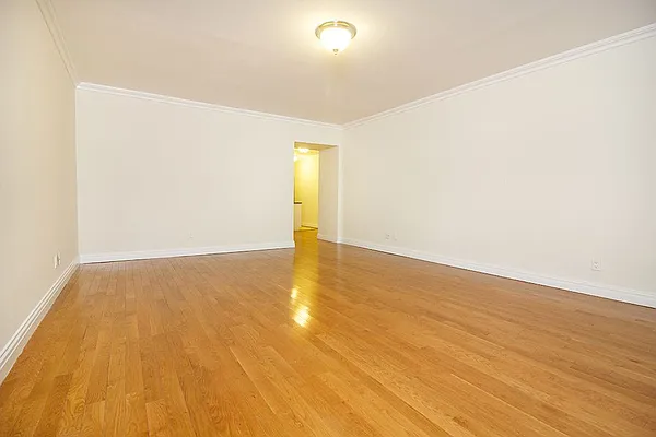 Rented by Keller Williams NYC | media 20