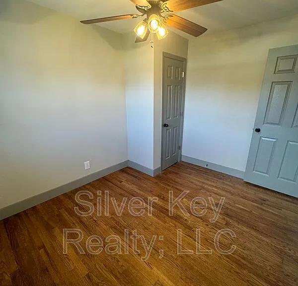 406 Dodson Ave — Photo 12