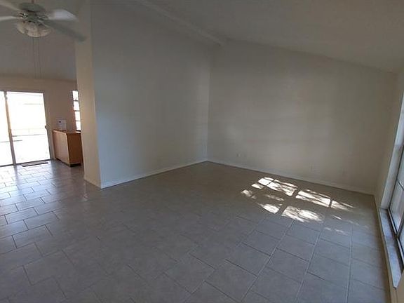 3rd image of 10113 Lazy Creek Ct