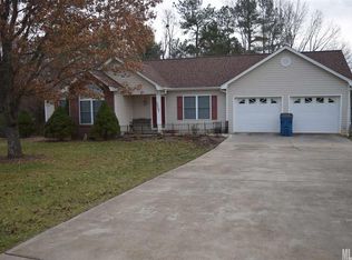 3067 Dry Ponds Rd, Granite Falls, NC 28630