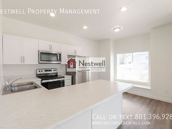 4th image of 1512 W 3395 S Unit 1