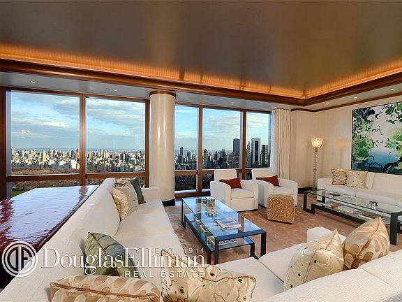 4th image of 80 Columbus Cir Unit 64CE
