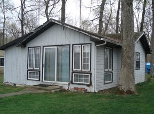 3235 E Stahl Rd, Monon, IN 47959