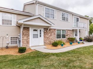 1650 Timber Trl, Wheaton, IL 60189