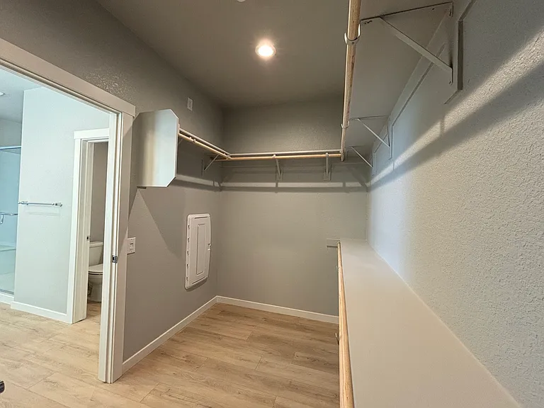 4088 Aura Way — Photo 3