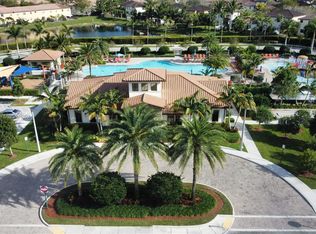 371 NE 37th Ter, Homestead, FL 33033