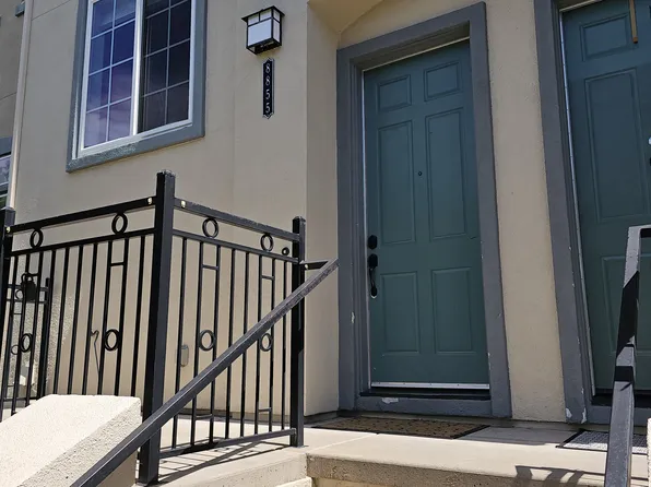 8855 Oliver Pl, Dublin, CA 94568