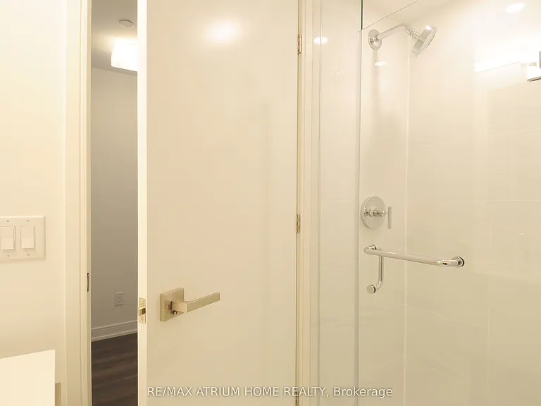 3 Gloucester St #501 — Photo 9