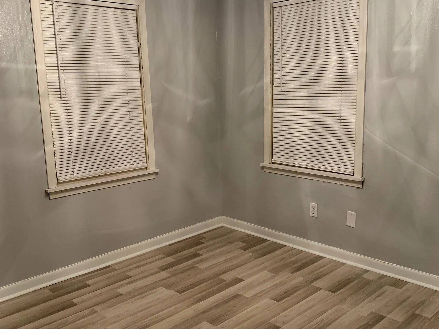 3 bed, 1.5 bath, 1211 sqft, $1,250 — Photo 3
