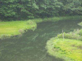 35 Marshfield Rd, Niantic, CT 06357