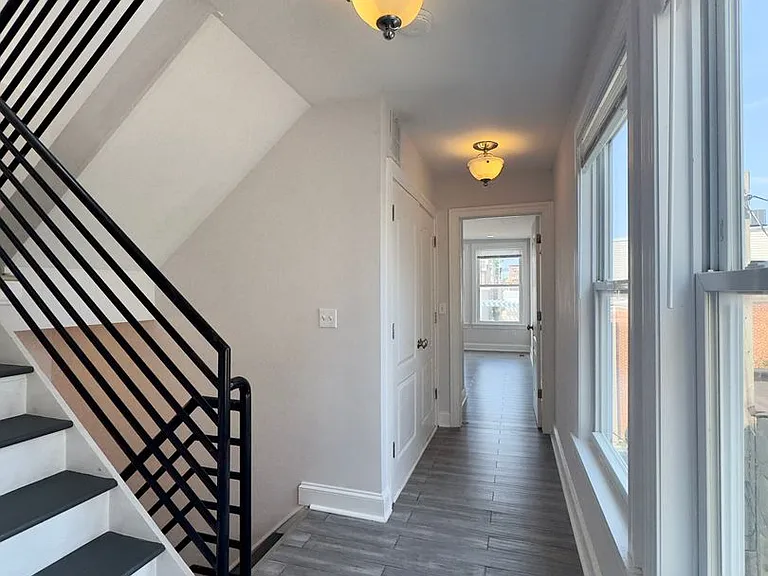 701 S Rose St — Photo 21