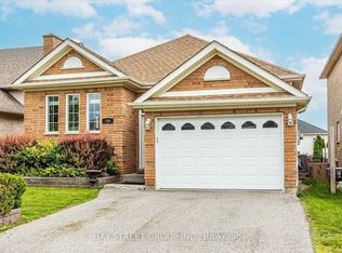 799 Coldstream Dr #BASEMENT, Oshawa, ON L1K 2Z3