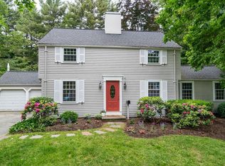 40 Upwey Rd, Wellesley, MA 02481